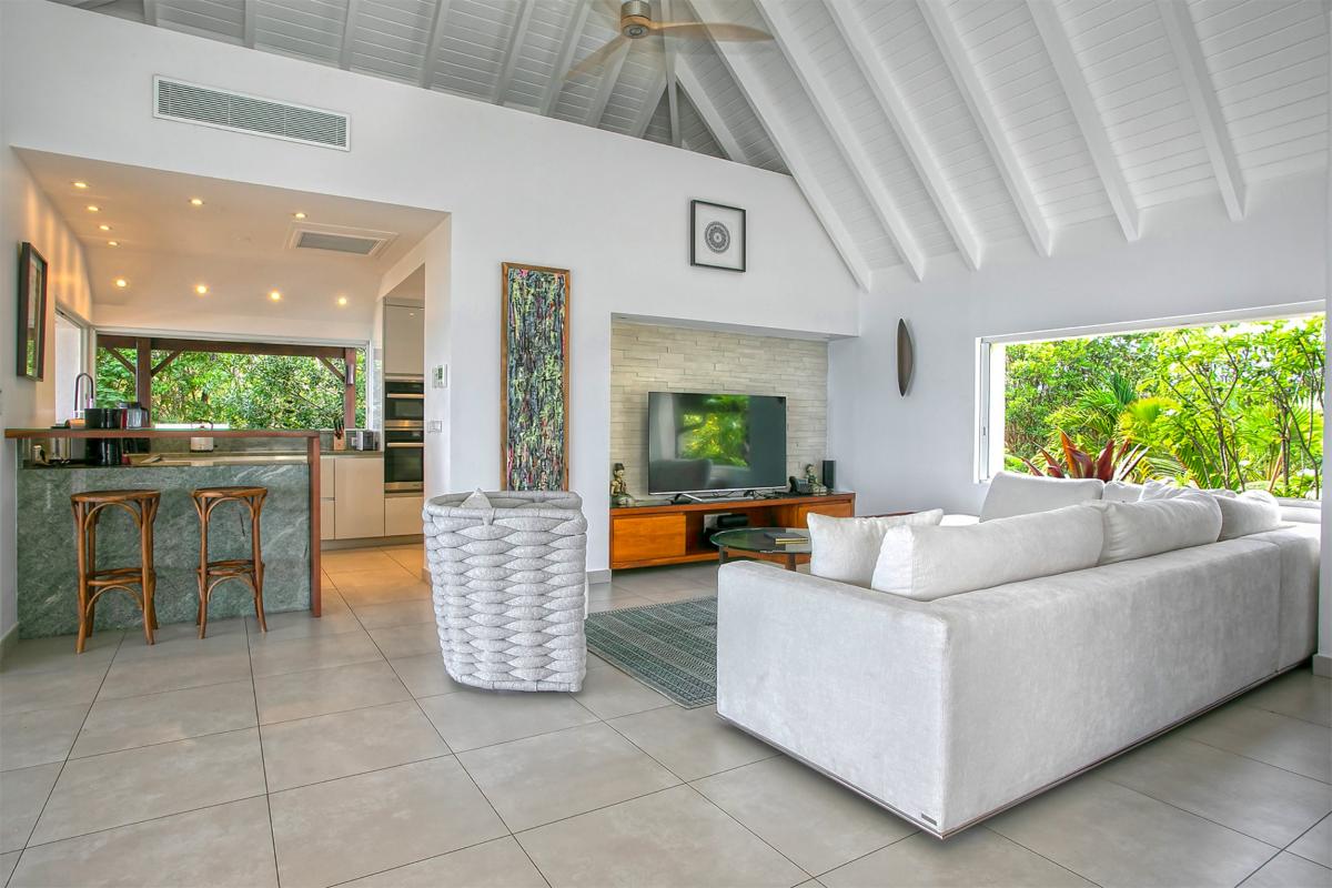 Villa rental St Martin - The living room
